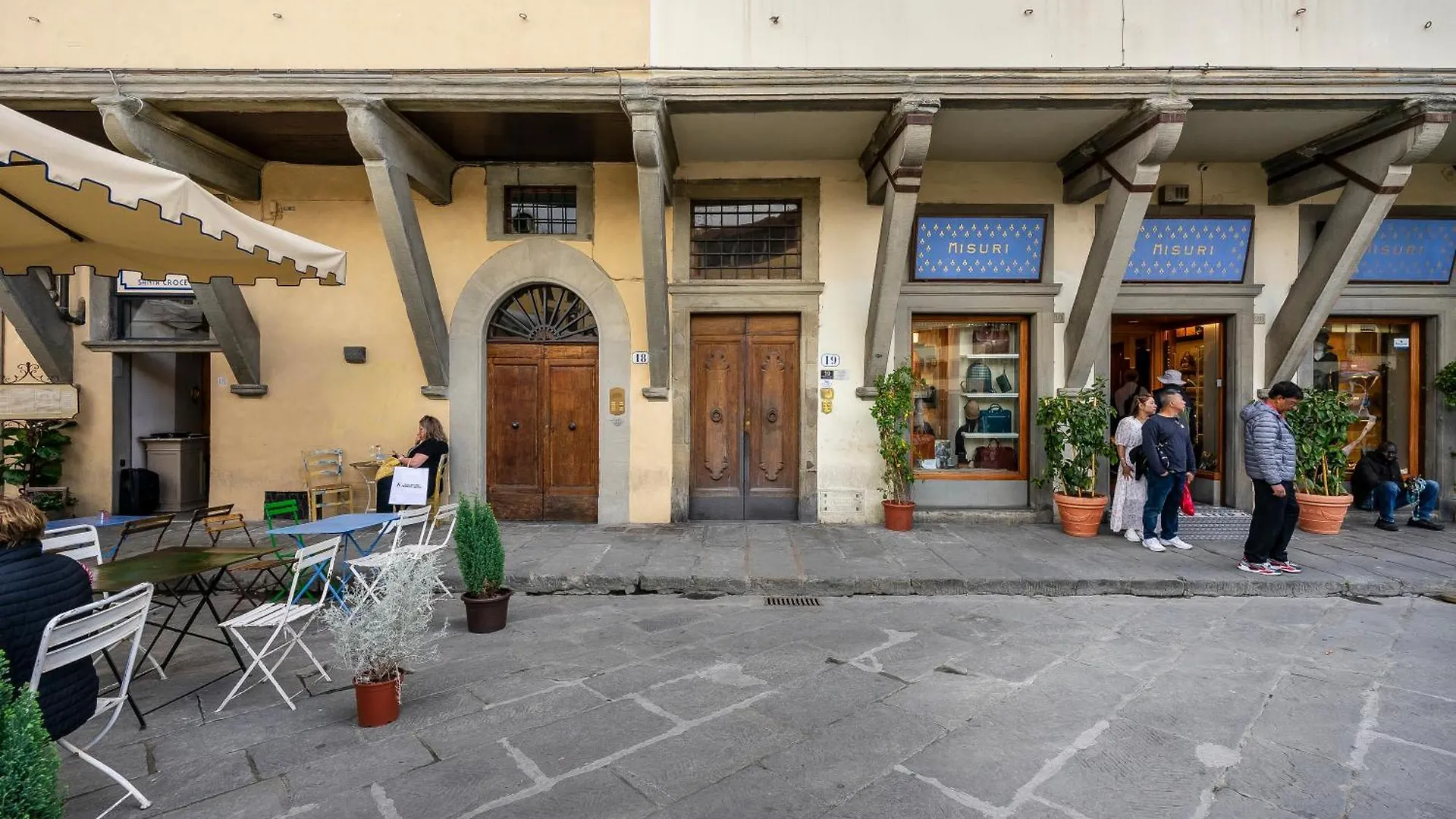 Piazza Santa Croce Apartment Florence