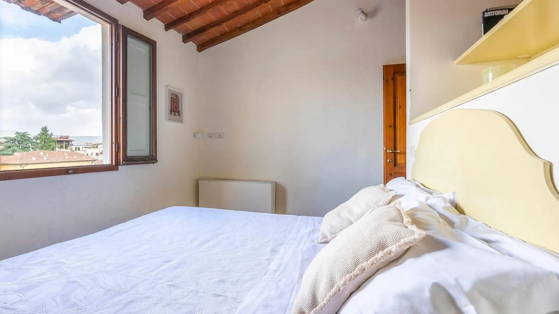 Piazza Santa Croce Apartment Florence 0*,