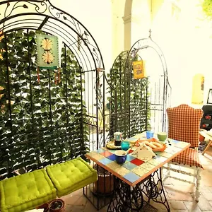 Appartamento Hand Decorated House With Court, Firenze